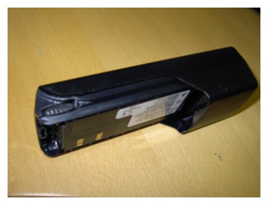 Tørrbatteri kassetten, 12 AA batterier