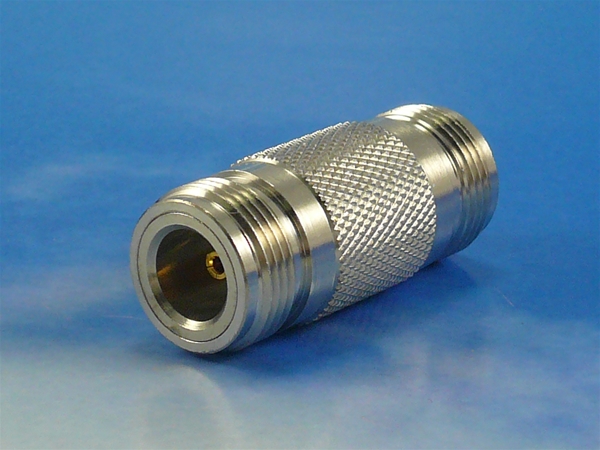 7343 N Female/Female adapter