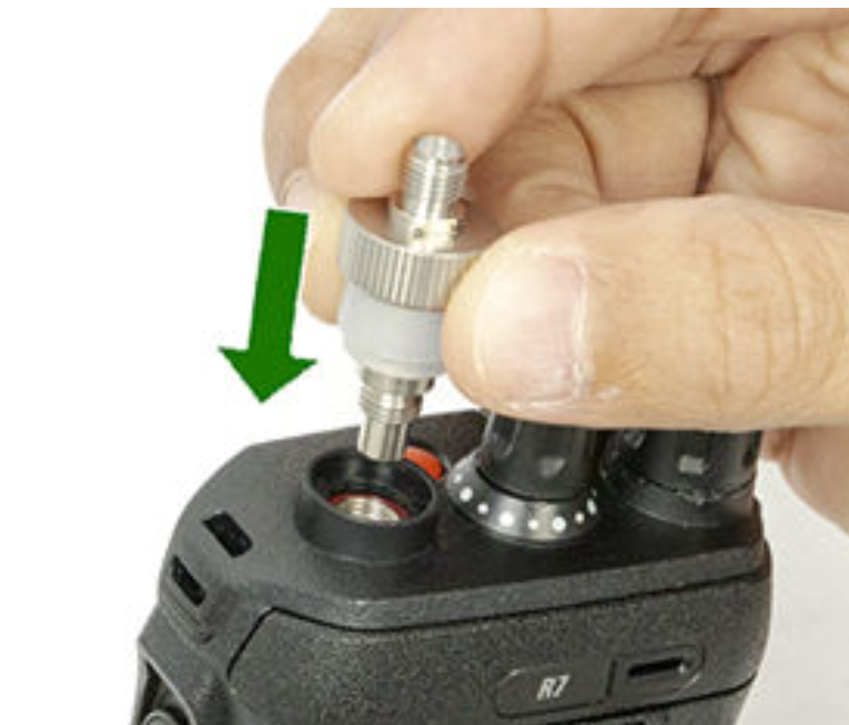 RF ADAPTER (SCREW IN)